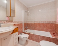 Revente - Apartment - Torrevieja - Paseo maritimo