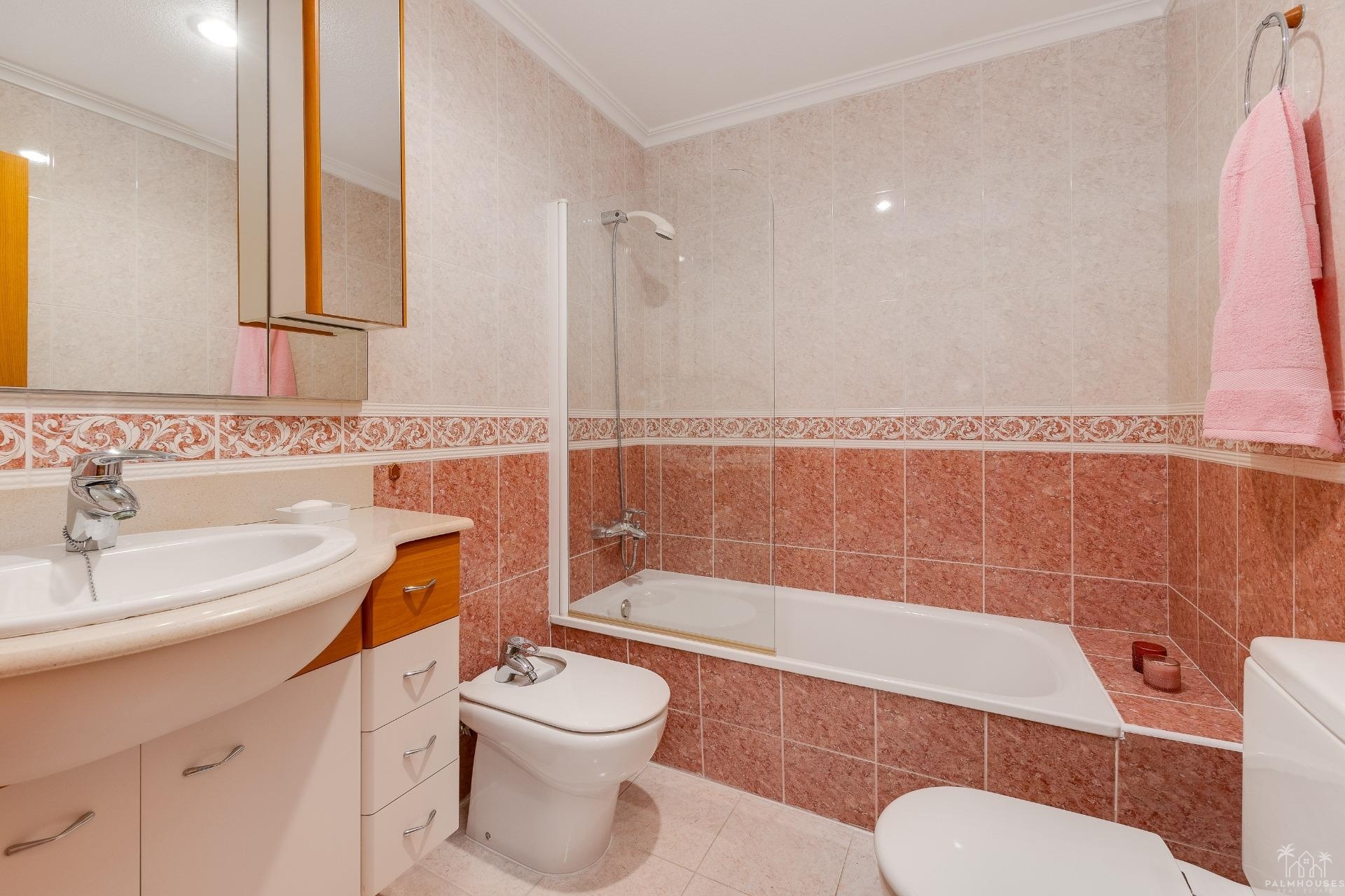 Revente - Apartment - Torrevieja - Paseo maritimo