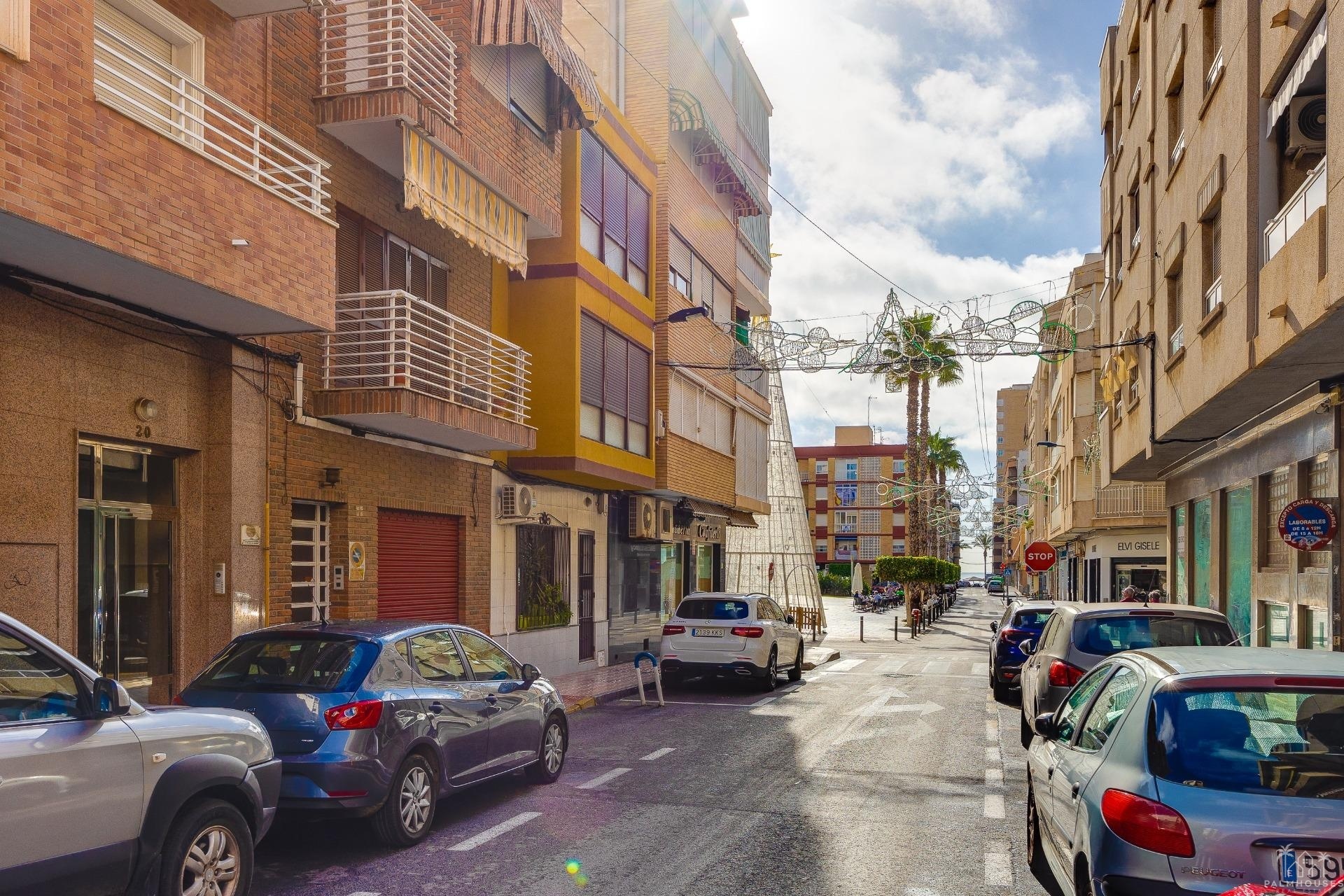 Revente - Apartment - Torrevieja - Paseo maritimo