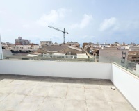 Revente - Apartment - Torrevieja - Paseo maritimo