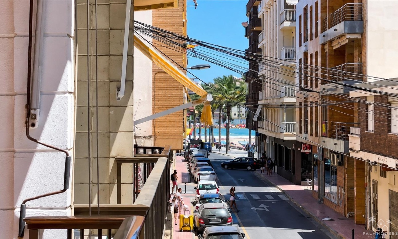 Revente - Apartment - Torrevieja - Paseo maritimo