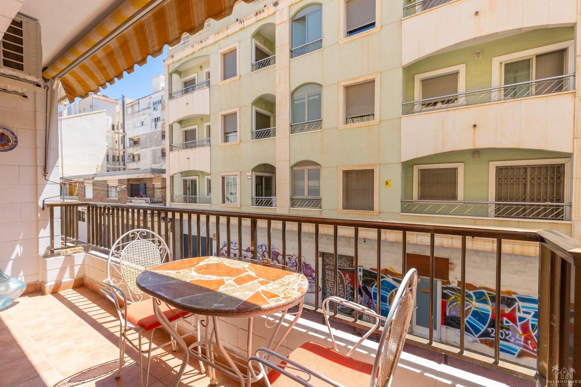 Revente - Apartment - Torrevieja - Paseo maritimo