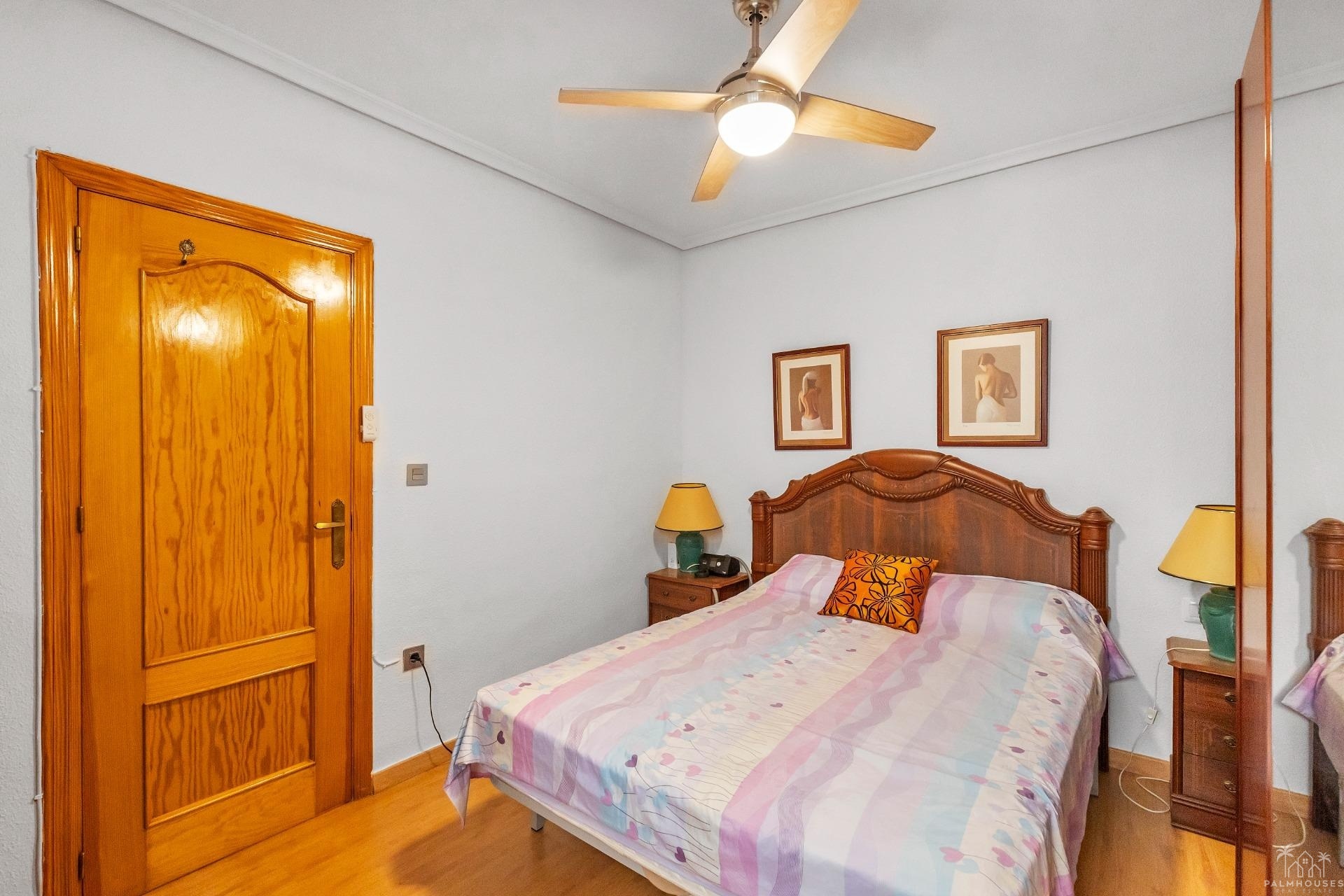 Revente - Apartment - Torrevieja - Paseo maritimo