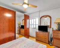Revente - Apartment - Torrevieja - Paseo maritimo