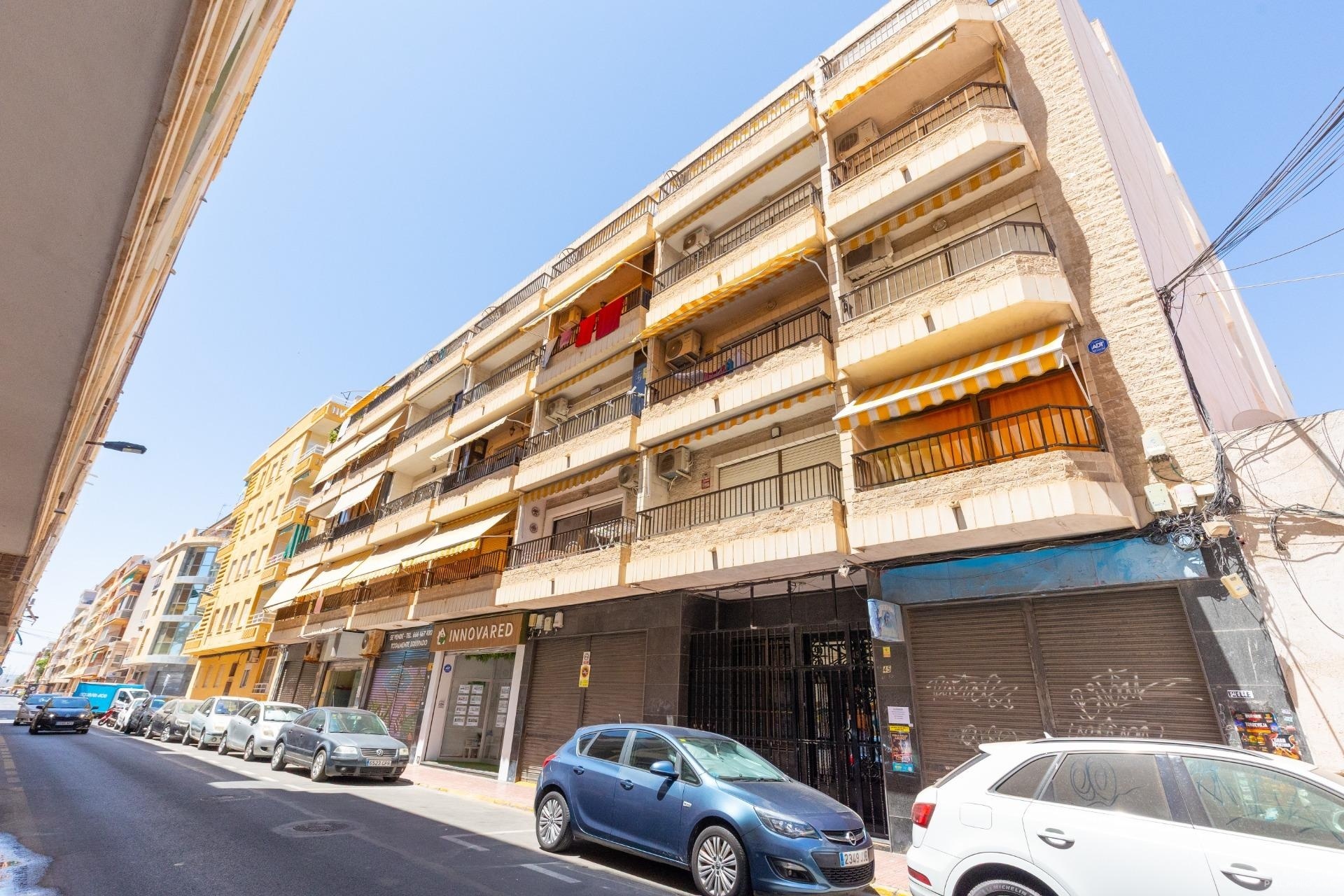 Revente - Apartment - Torrevieja - Paseo maritimo
