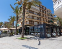 Revente - Apartment - Torrevieja - Paseo maritimo