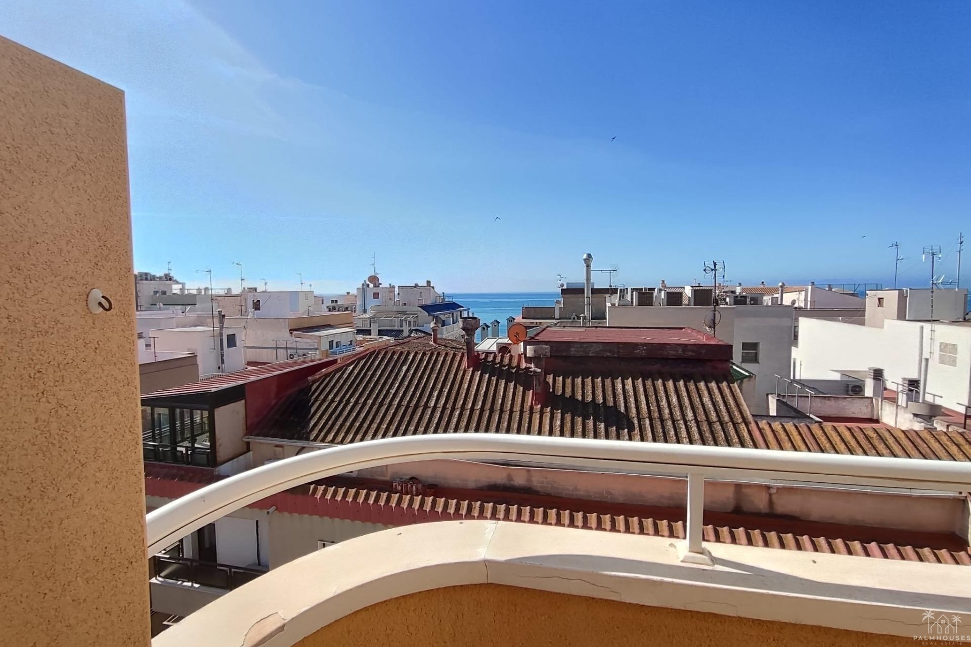 Revente - Apartment - Torrevieja - Paseo maritimo