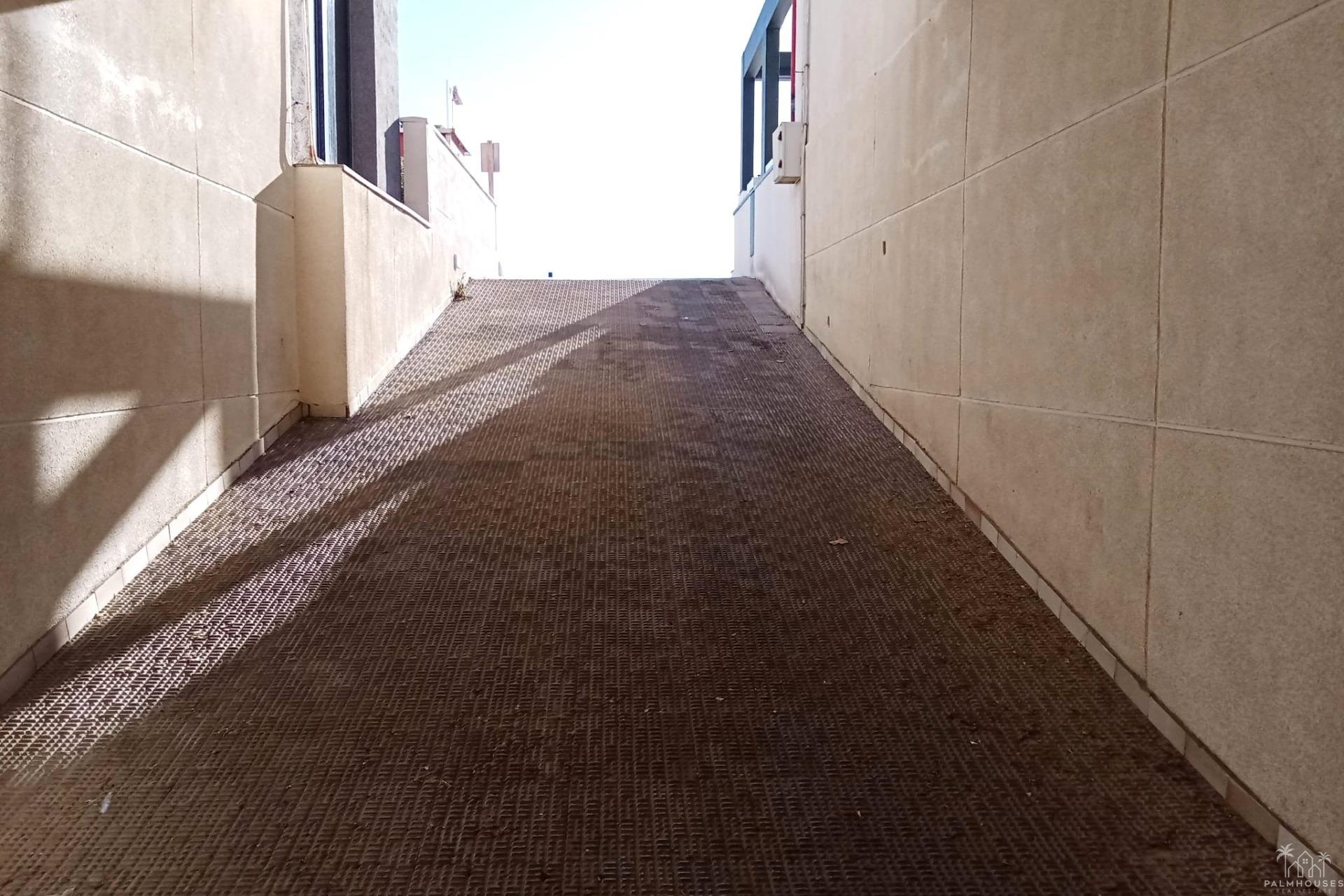 Revente - Apartment - Torrevieja - Playa De La Mata