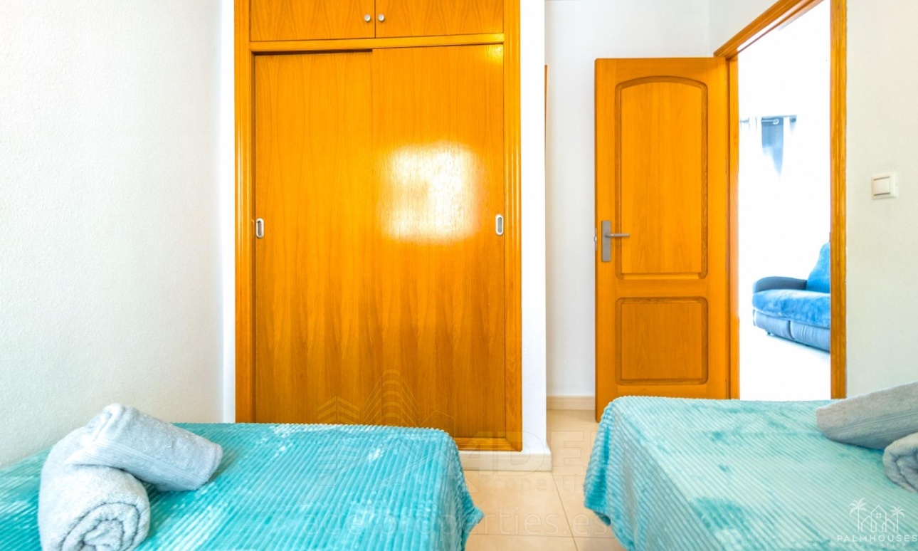 Revente - Apartment - Torrevieja - Playa de los Locos