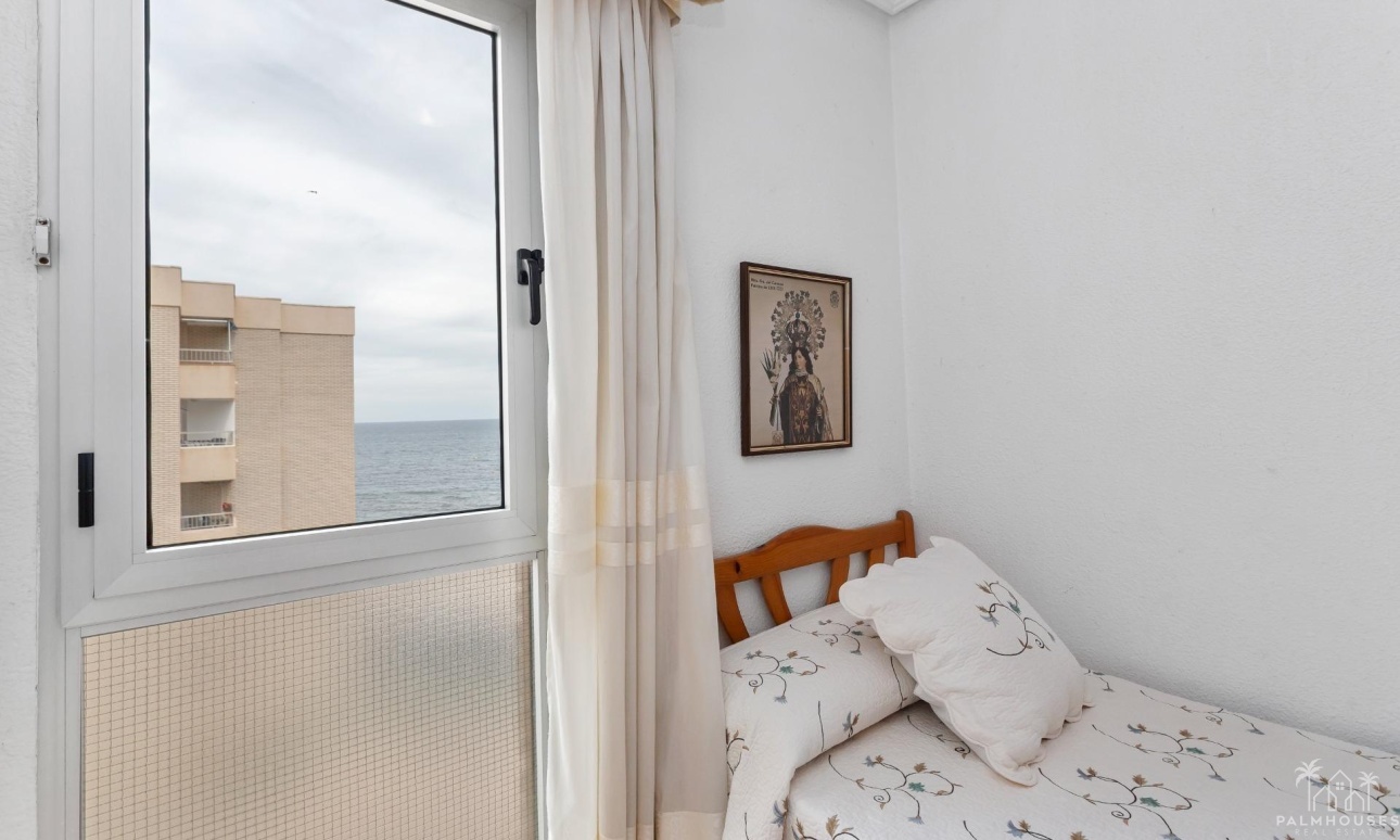 Revente - Apartment - Torrevieja - Playa de los Locos