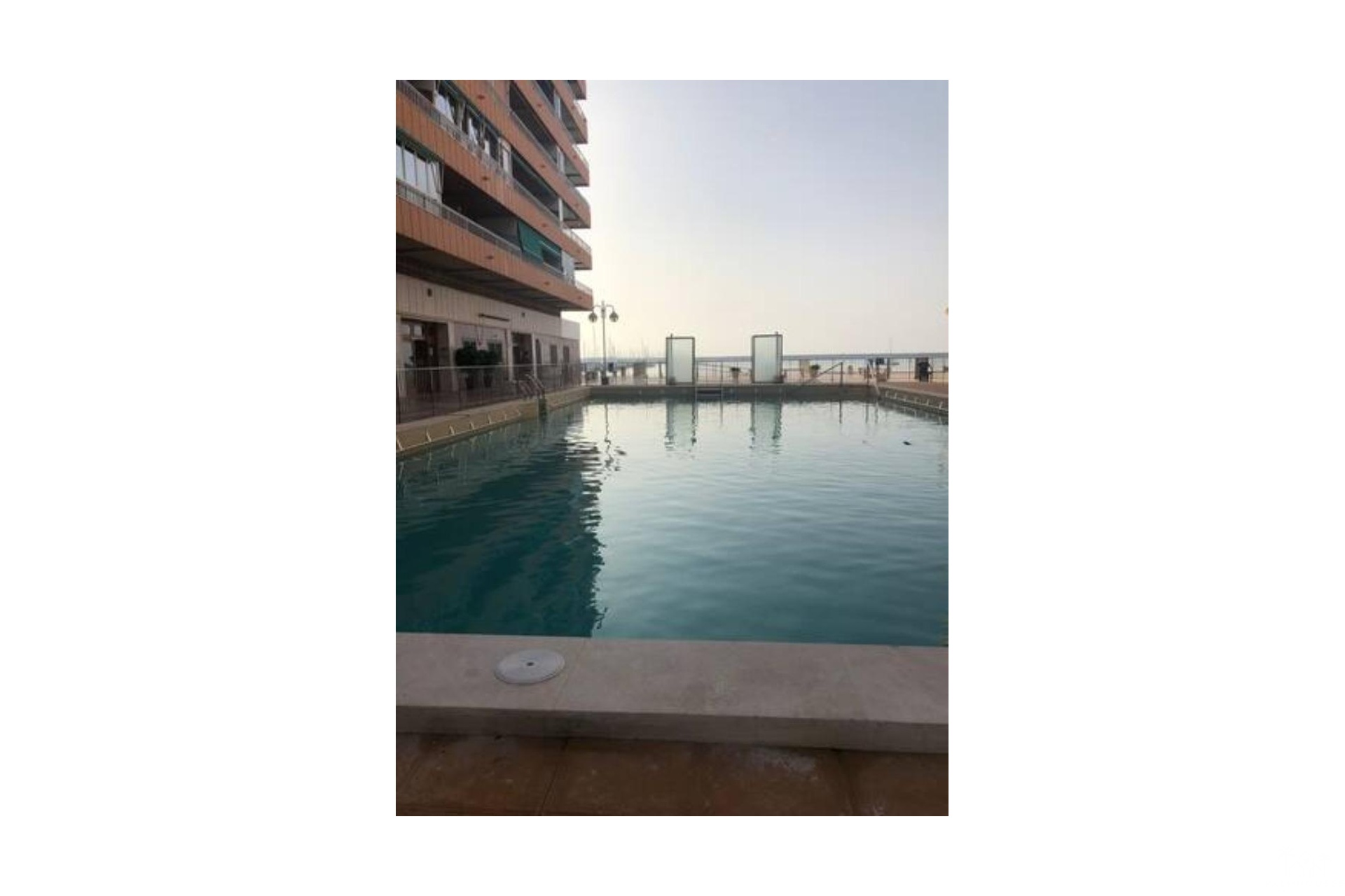 Revente - Apartment - Torrevieja - Playa de los Naufragos