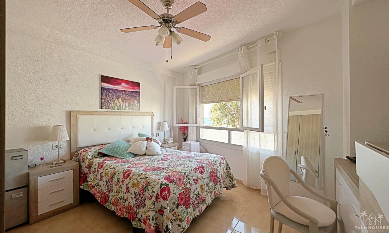 Revente - Apartment - Torrevieja - Playa de los Naufragos