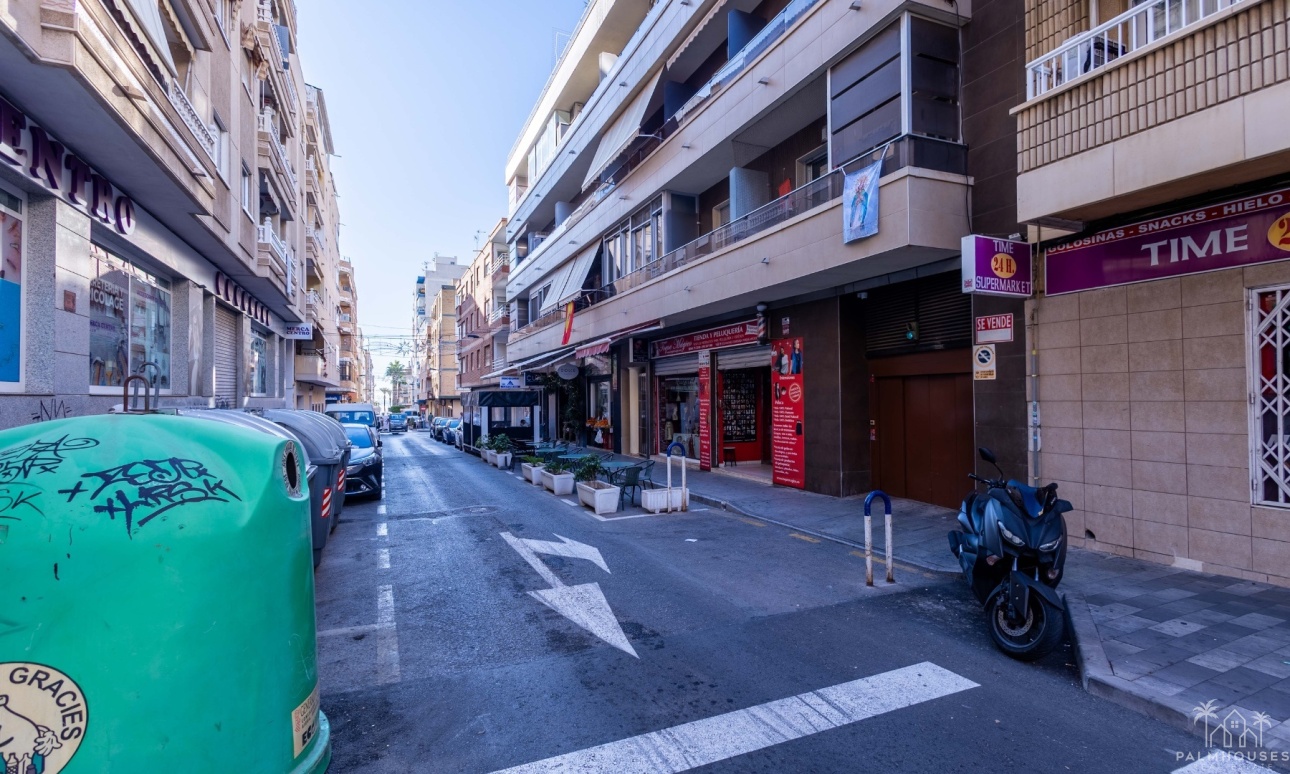 Revente - Apartment - Torrevieja - Playa del cura