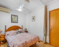 Revente - Apartment - Torrevieja - Playa del cura