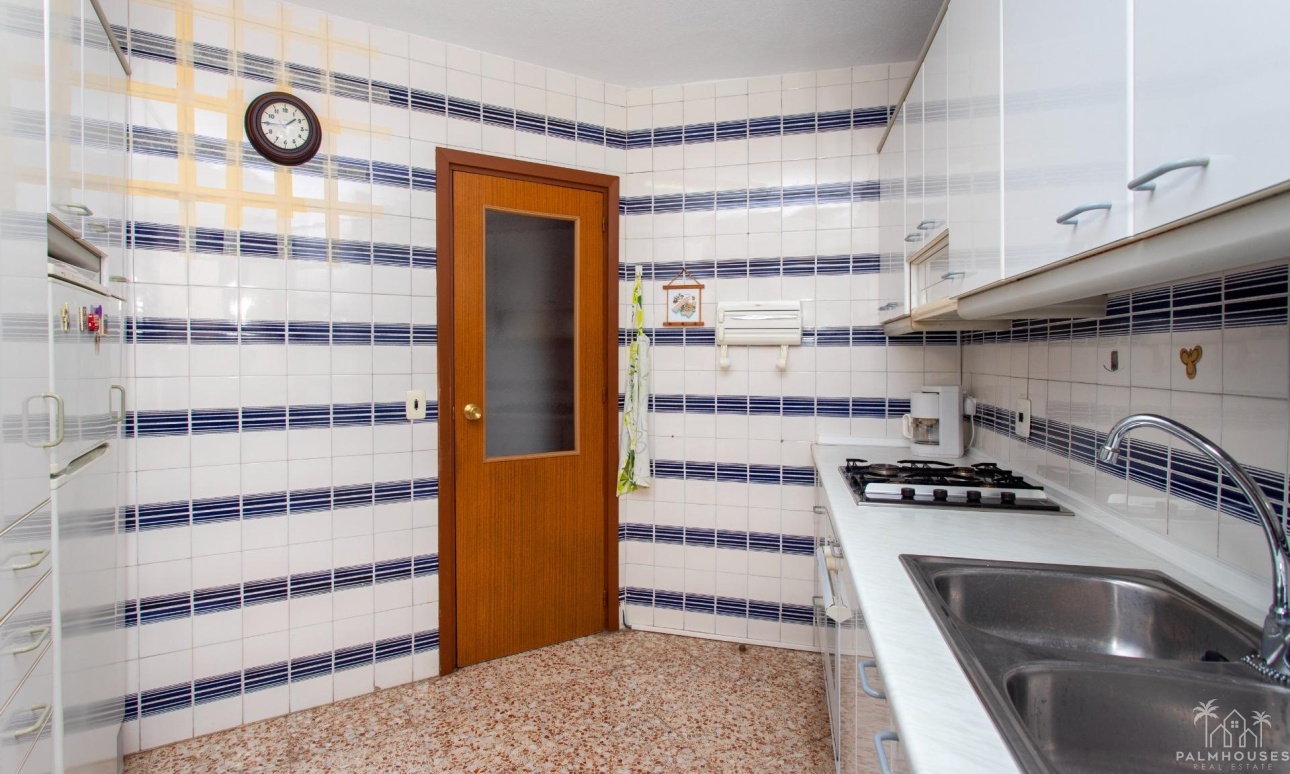 Revente - Apartment - Torrevieja - Playa del cura