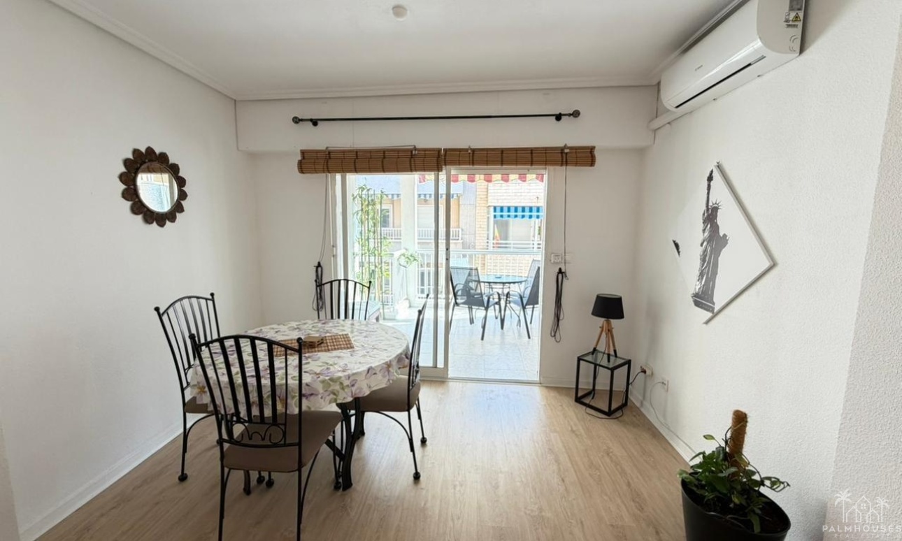 Revente - Apartment - Torrevieja - Playa del cura