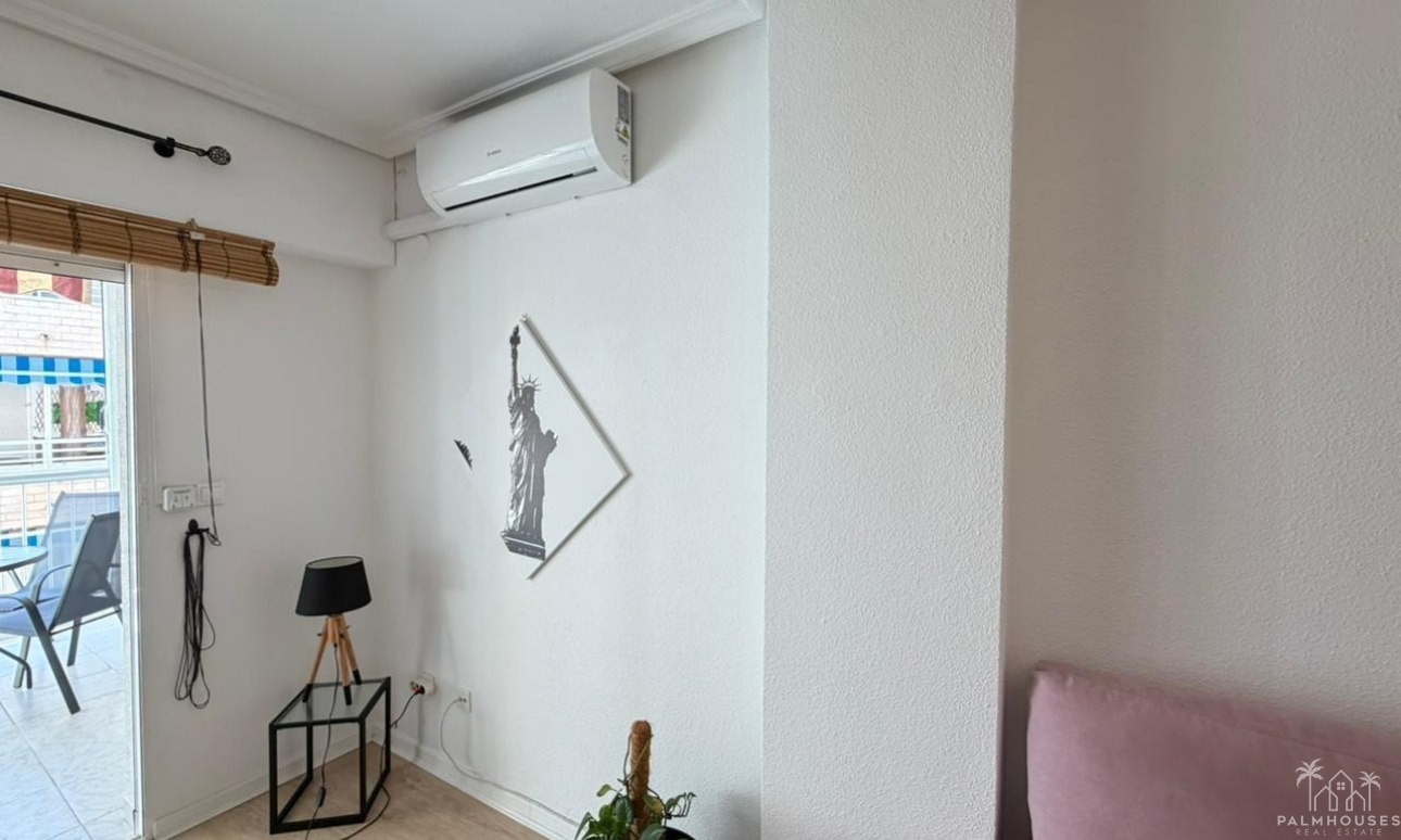 Revente - Apartment - Torrevieja - Playa del cura