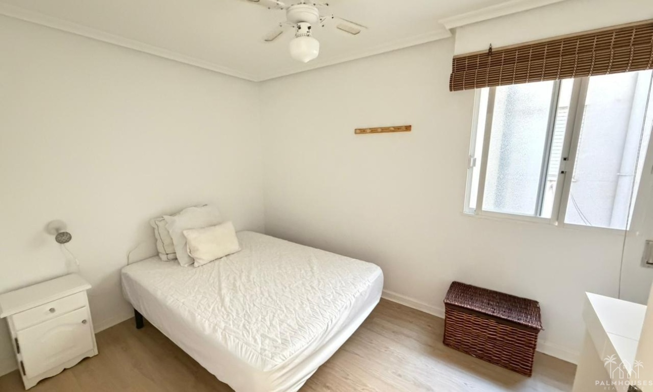 Revente - Apartment - Torrevieja - Playa del cura