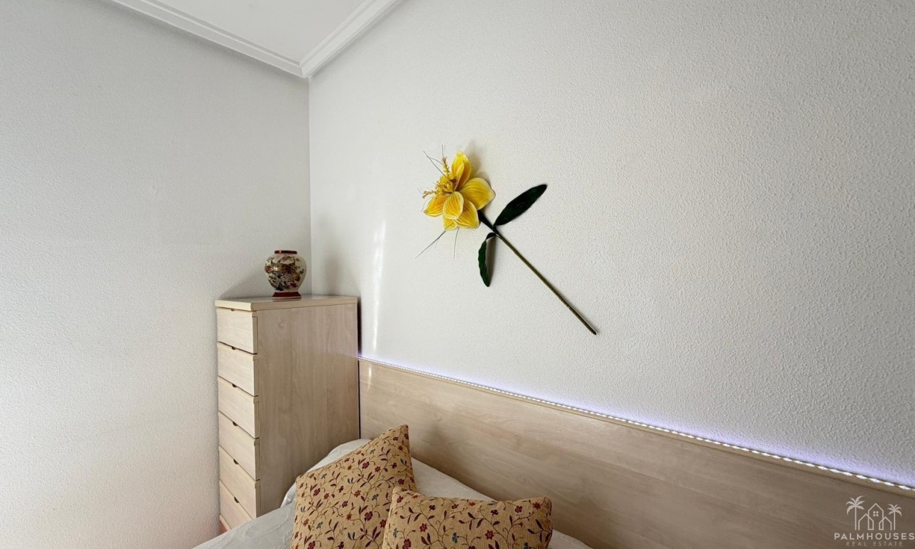Revente - Apartment - Torrevieja - Playa del cura