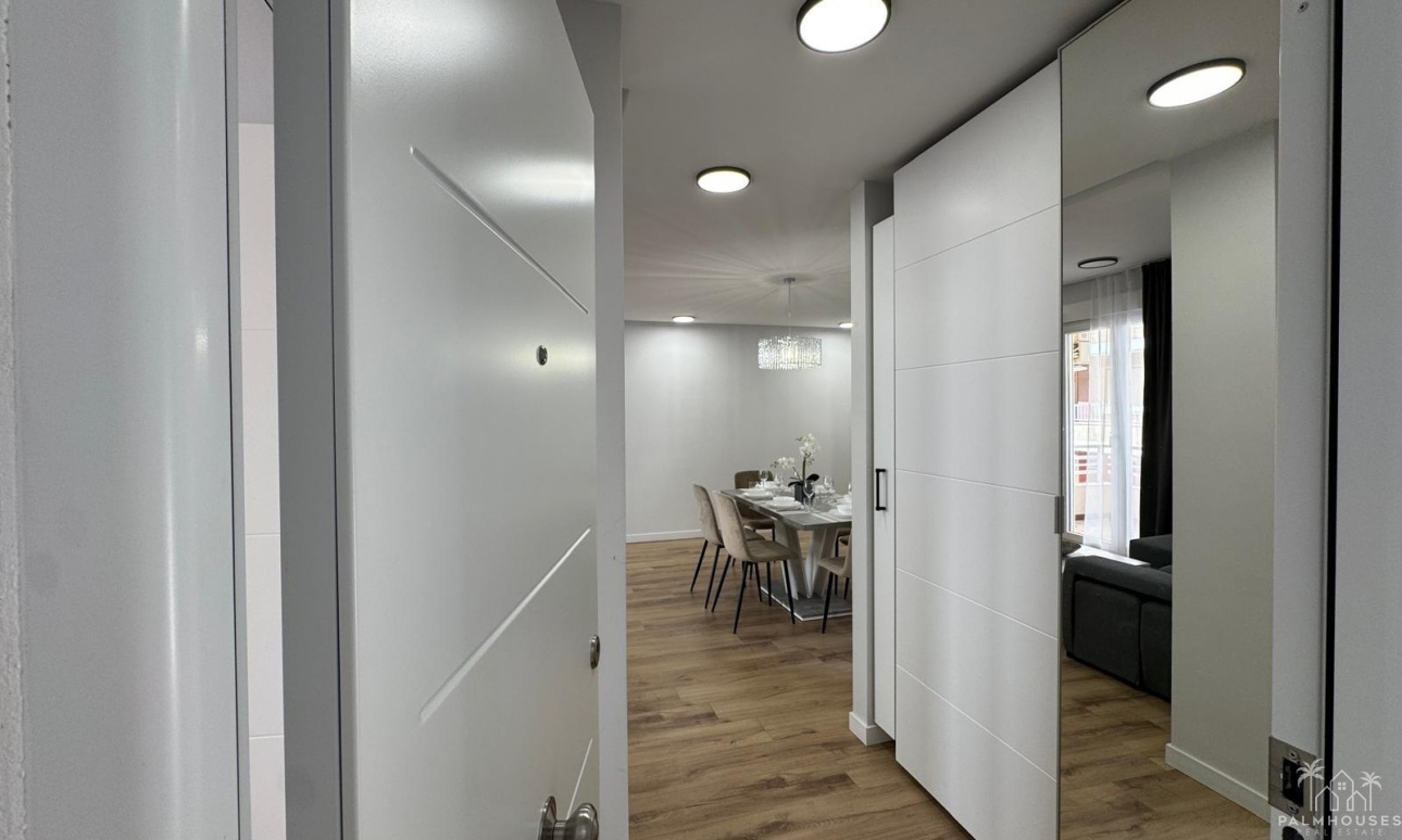 Revente - Apartment - Torrevieja - Playa del cura