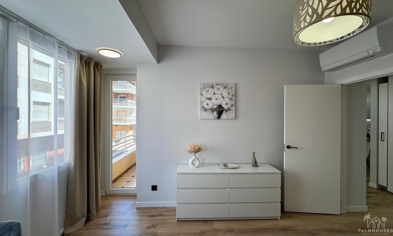 Revente - Apartment - Torrevieja - Playa del cura