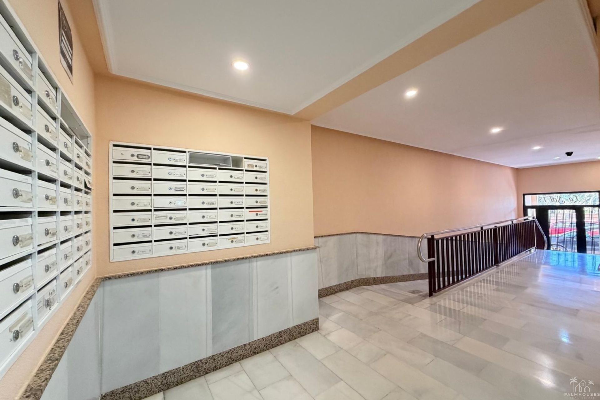 Revente - Apartment - Torrevieja - Playa del cura