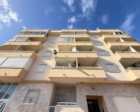 Revente - Apartment - Torrevieja - Playa del cura