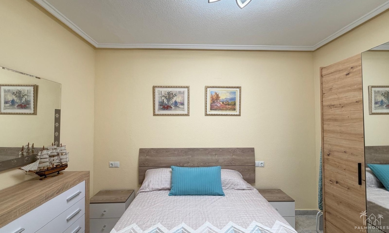 Revente - Apartment - Torrevieja - Playa del cura