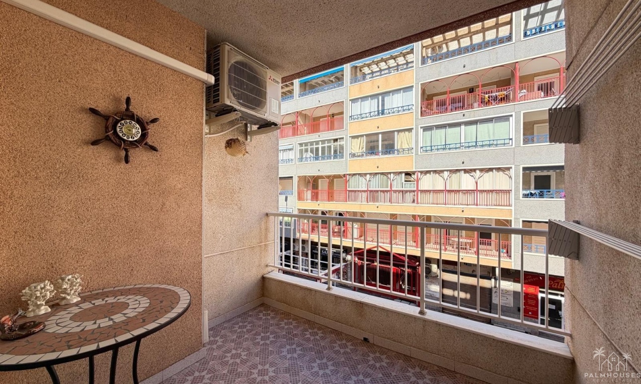 Revente - Apartment - Torrevieja - Playa del cura