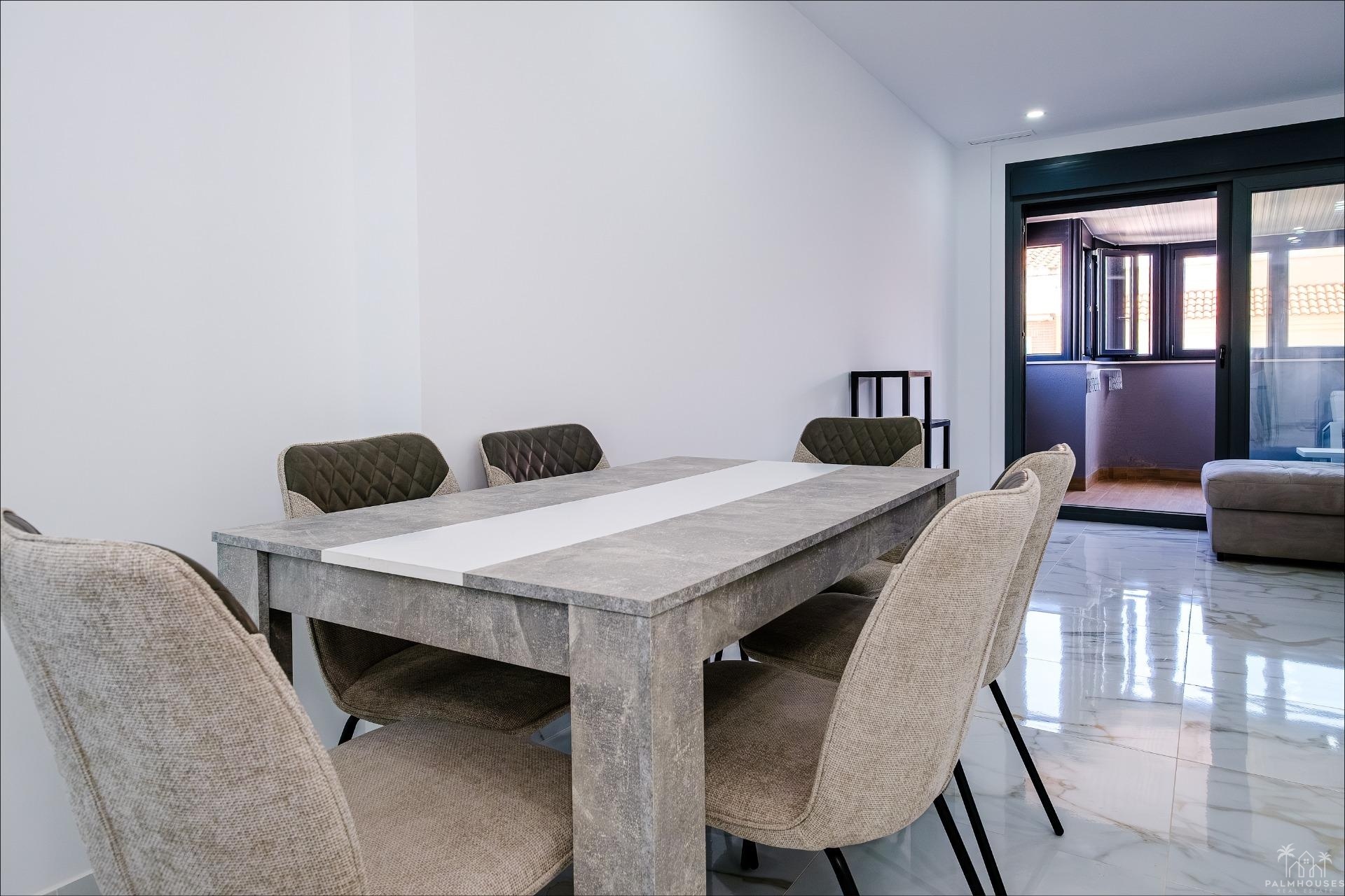 Revente - Apartment - Torrevieja - Playa del cura