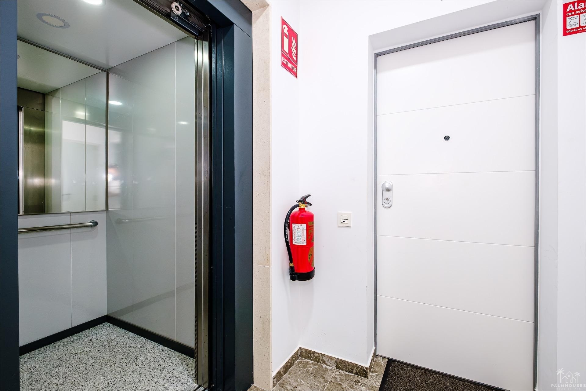 Revente - Apartment - Torrevieja - Playa del cura