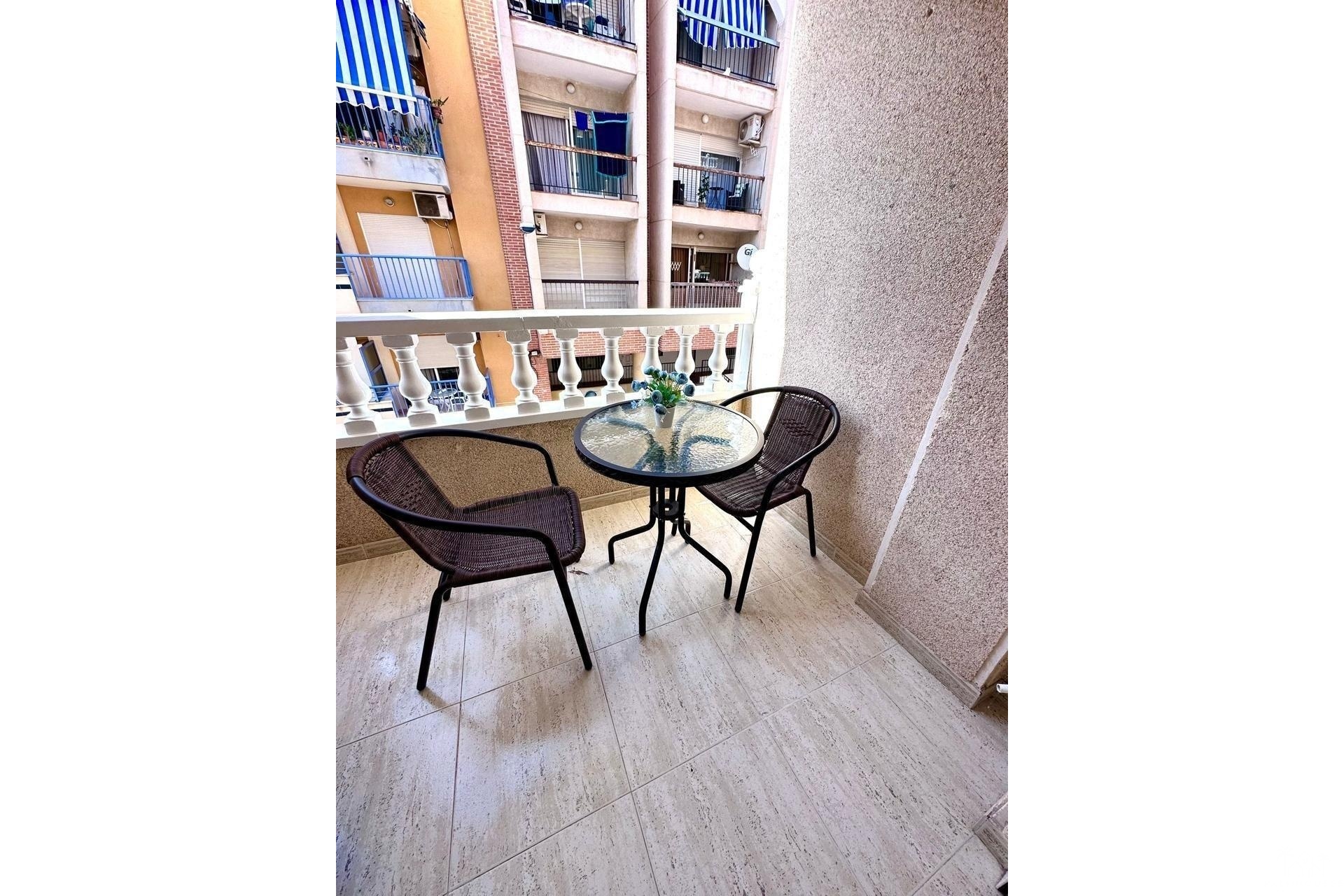 Revente - Apartment - Torrevieja - Playa del cura
