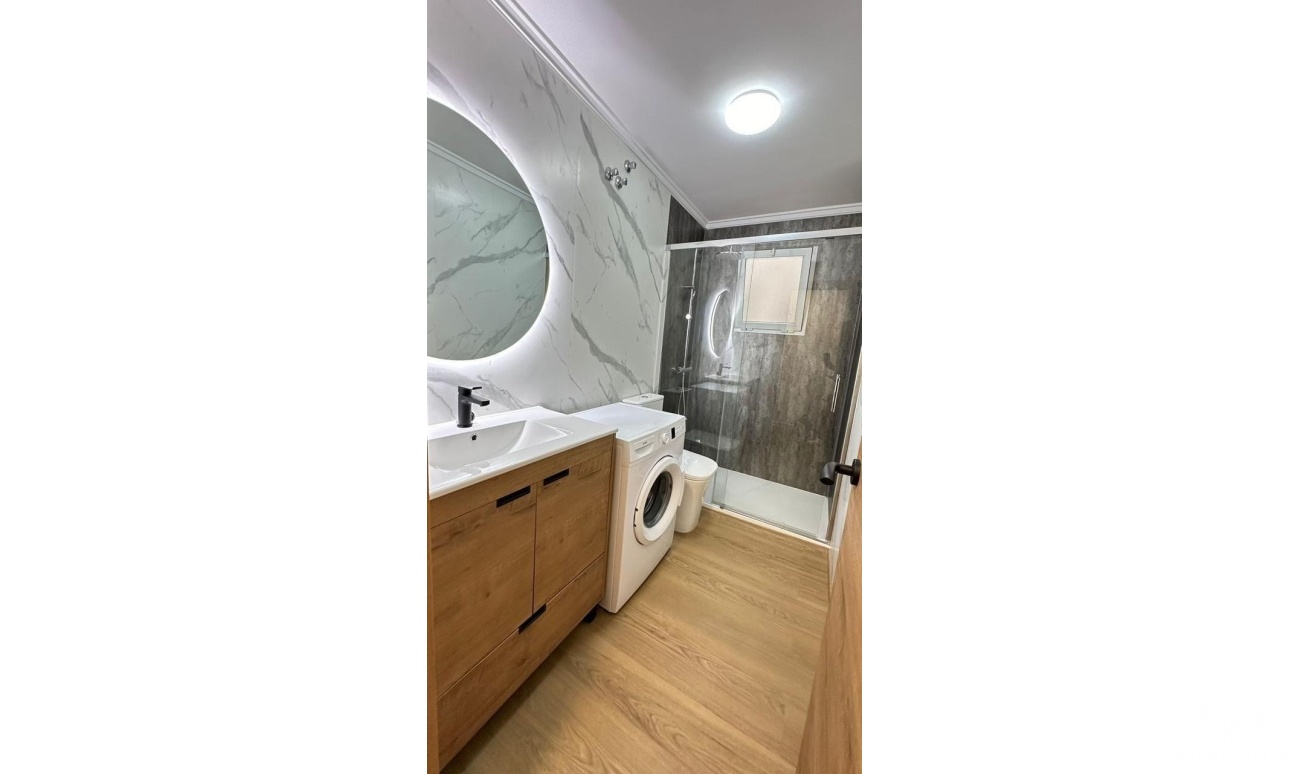 Revente - Apartment - Torrevieja - Playa del cura
