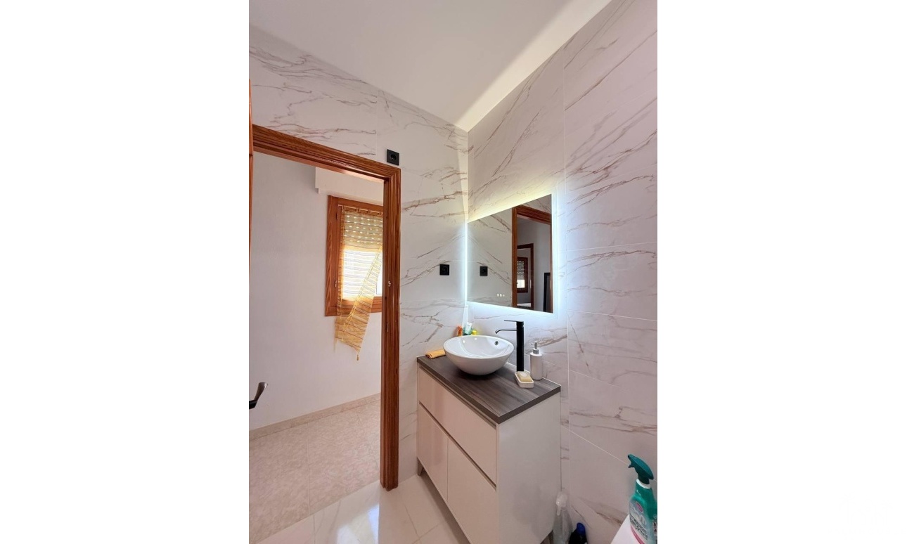 Revente - Apartment - Torrevieja - Playa del cura