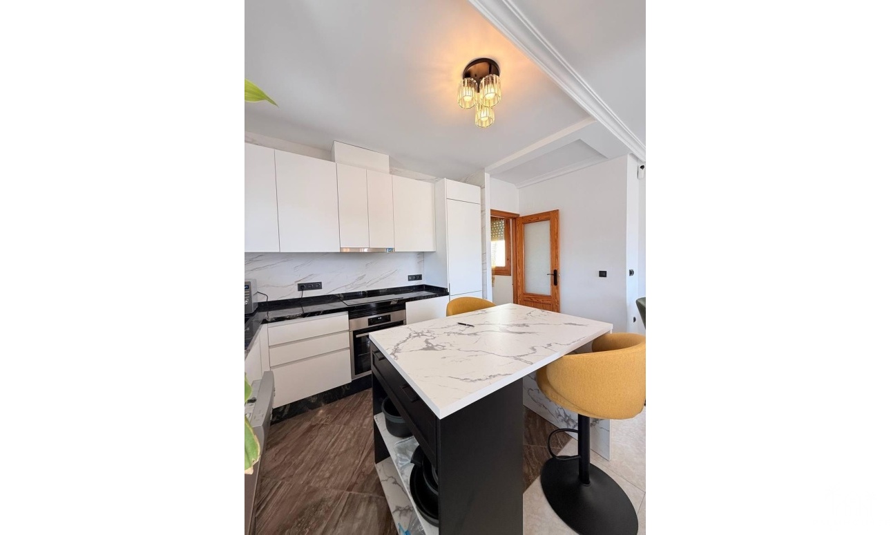 Revente - Apartment - Torrevieja - Playa del cura