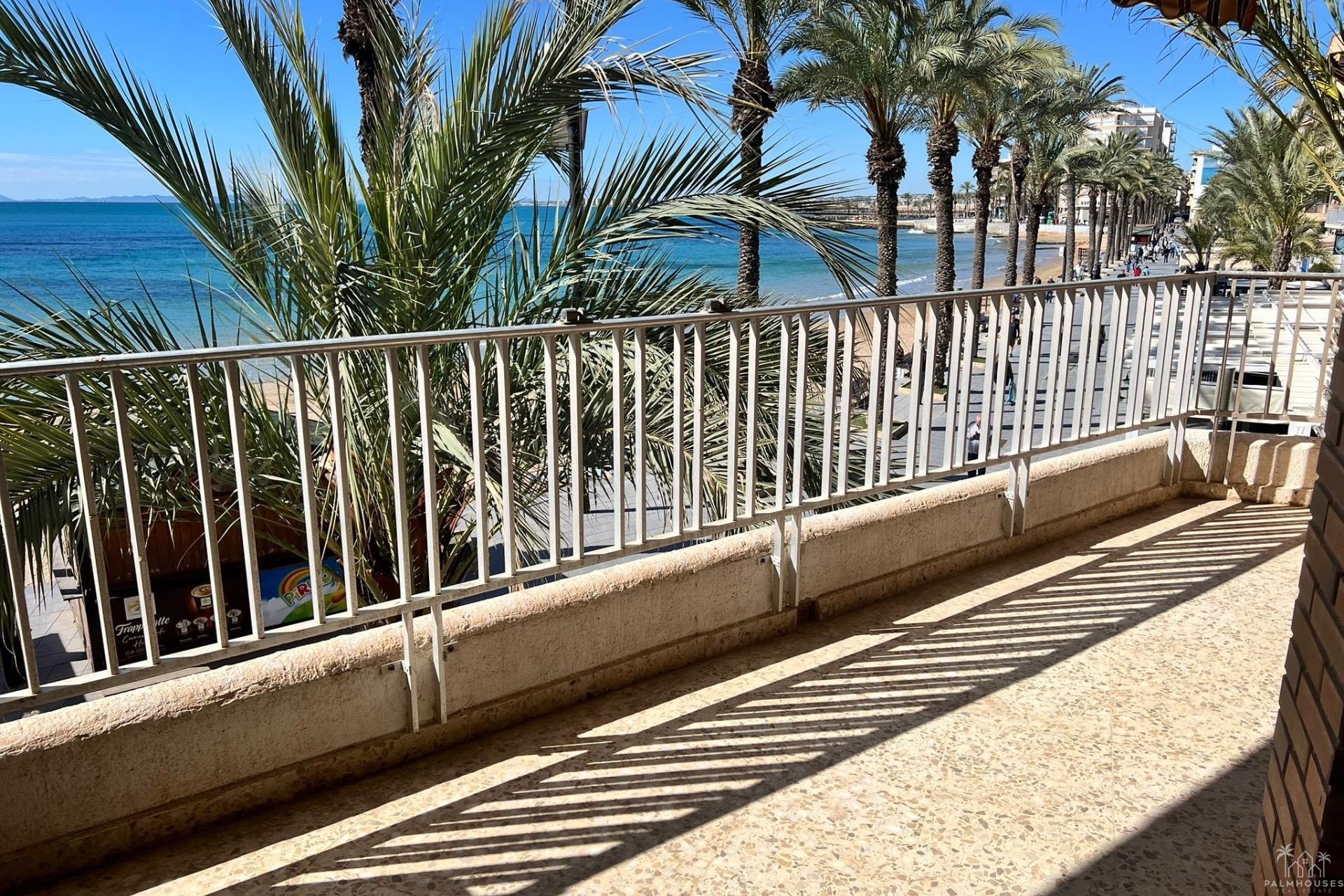 Revente - Apartment - Torrevieja - Playa del cura