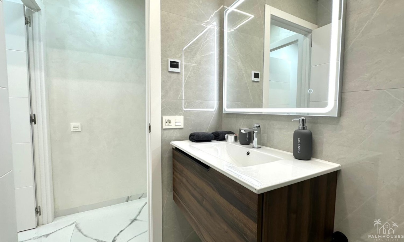 Revente - Apartment - Torrevieja - Playa del cura