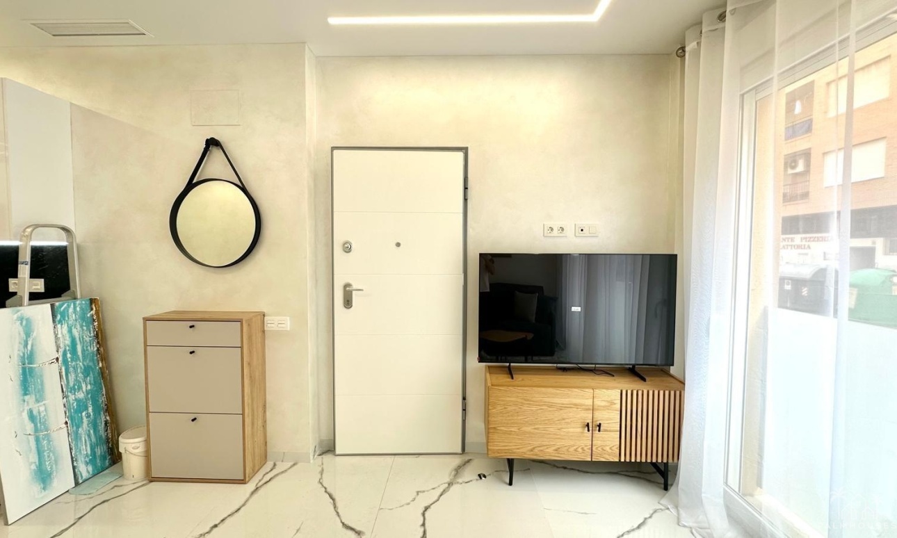 Revente - Apartment - Torrevieja - Playa del cura