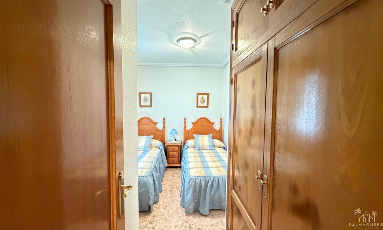 Revente - Apartment - Torrevieja - Playa del cura