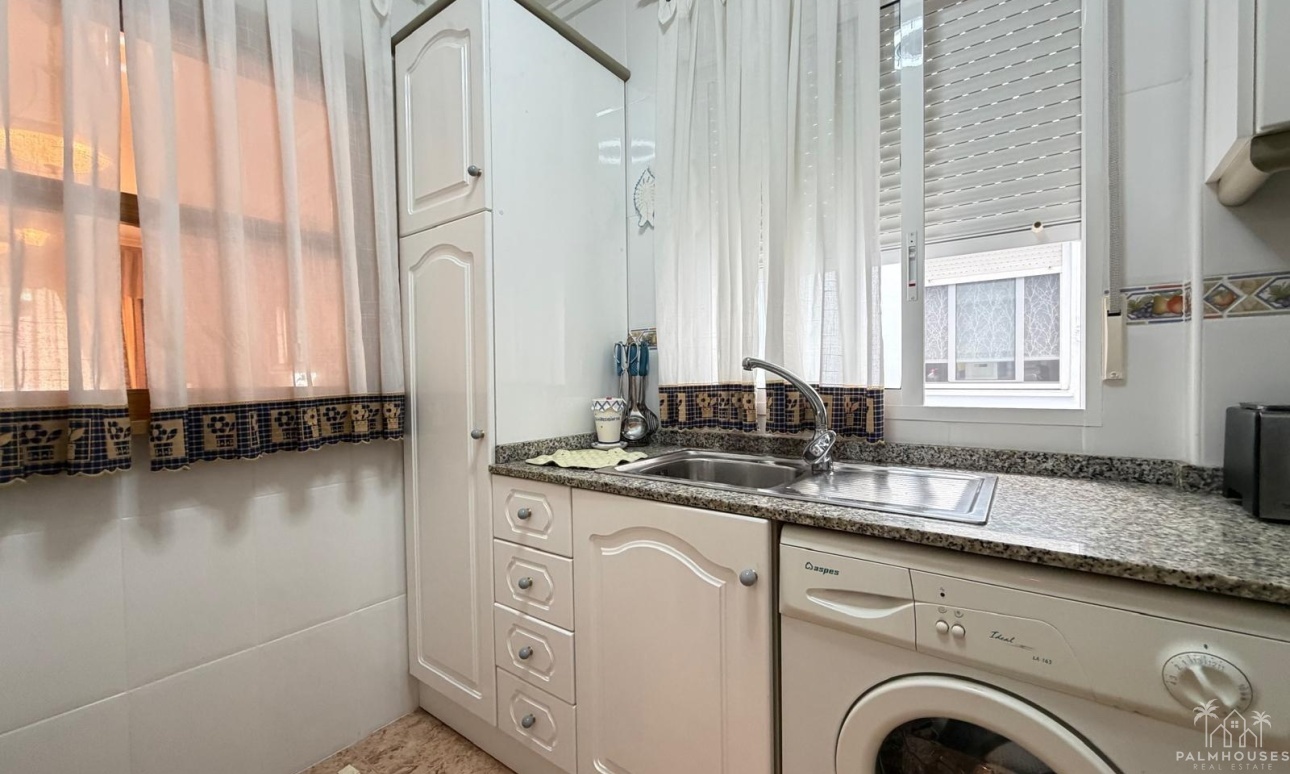 Revente - Apartment - Torrevieja - Playa del cura