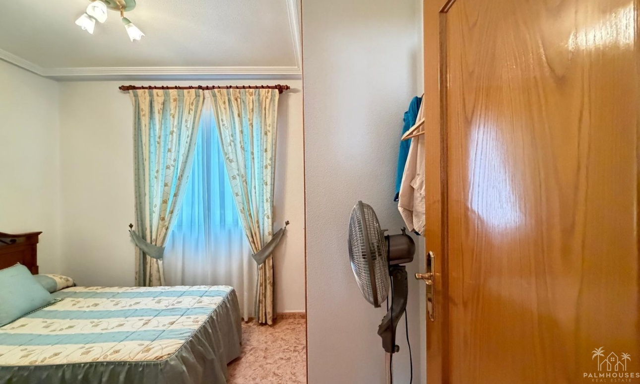 Revente - Apartment - Torrevieja - Playa del cura