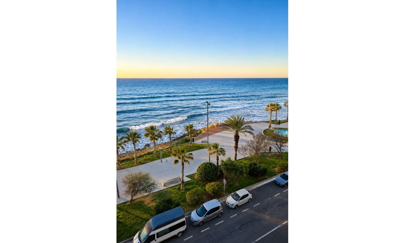 Revente - Apartment - Torrevieja - Playa del cura