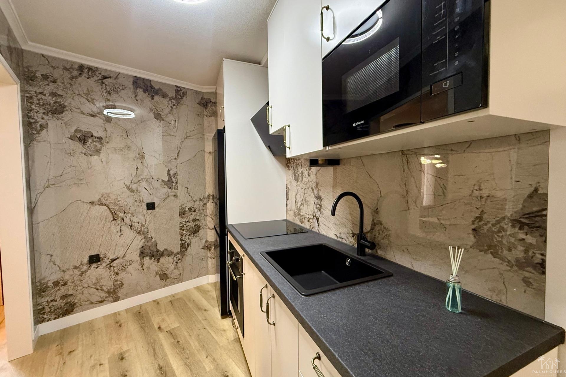 Revente - Apartment - Torrevieja - Playa del cura