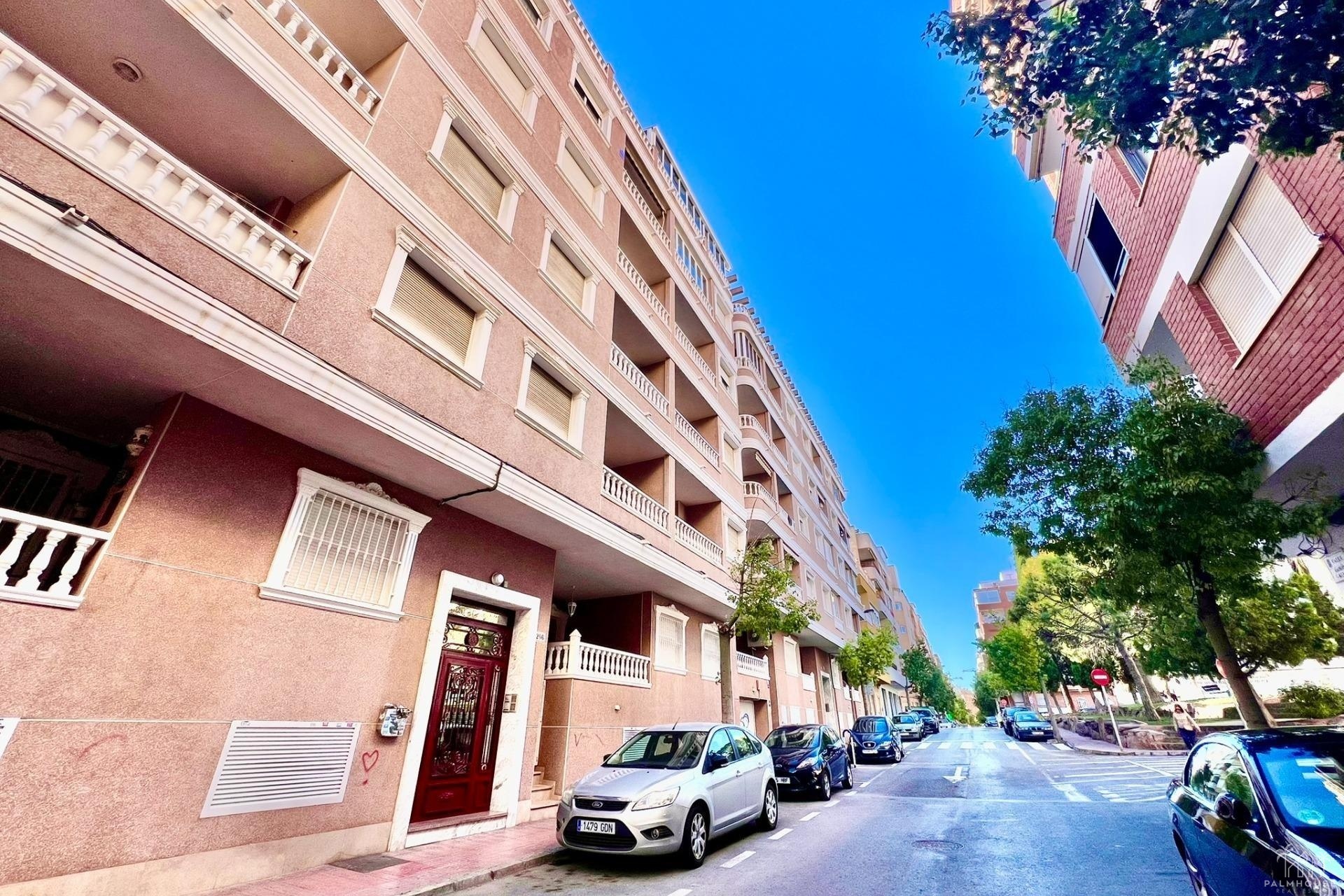 Revente - Apartment - Torrevieja - Playa del cura