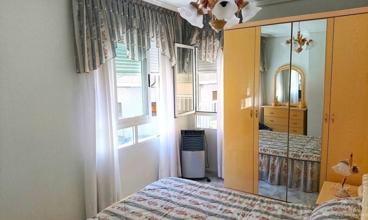Revente - Apartment - Torrevieja - Playa del cura