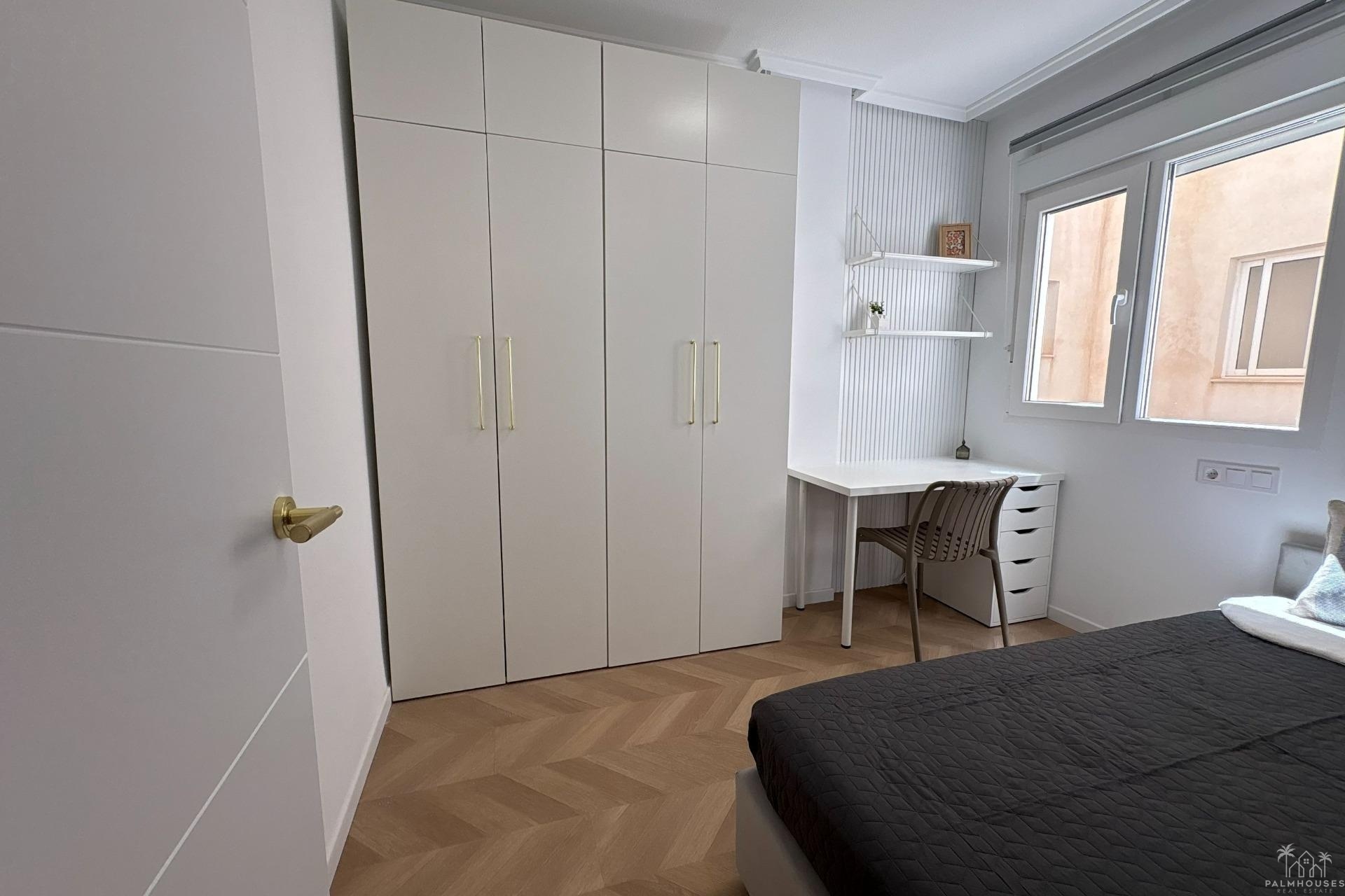Revente - Apartment - Torrevieja - Playa del cura