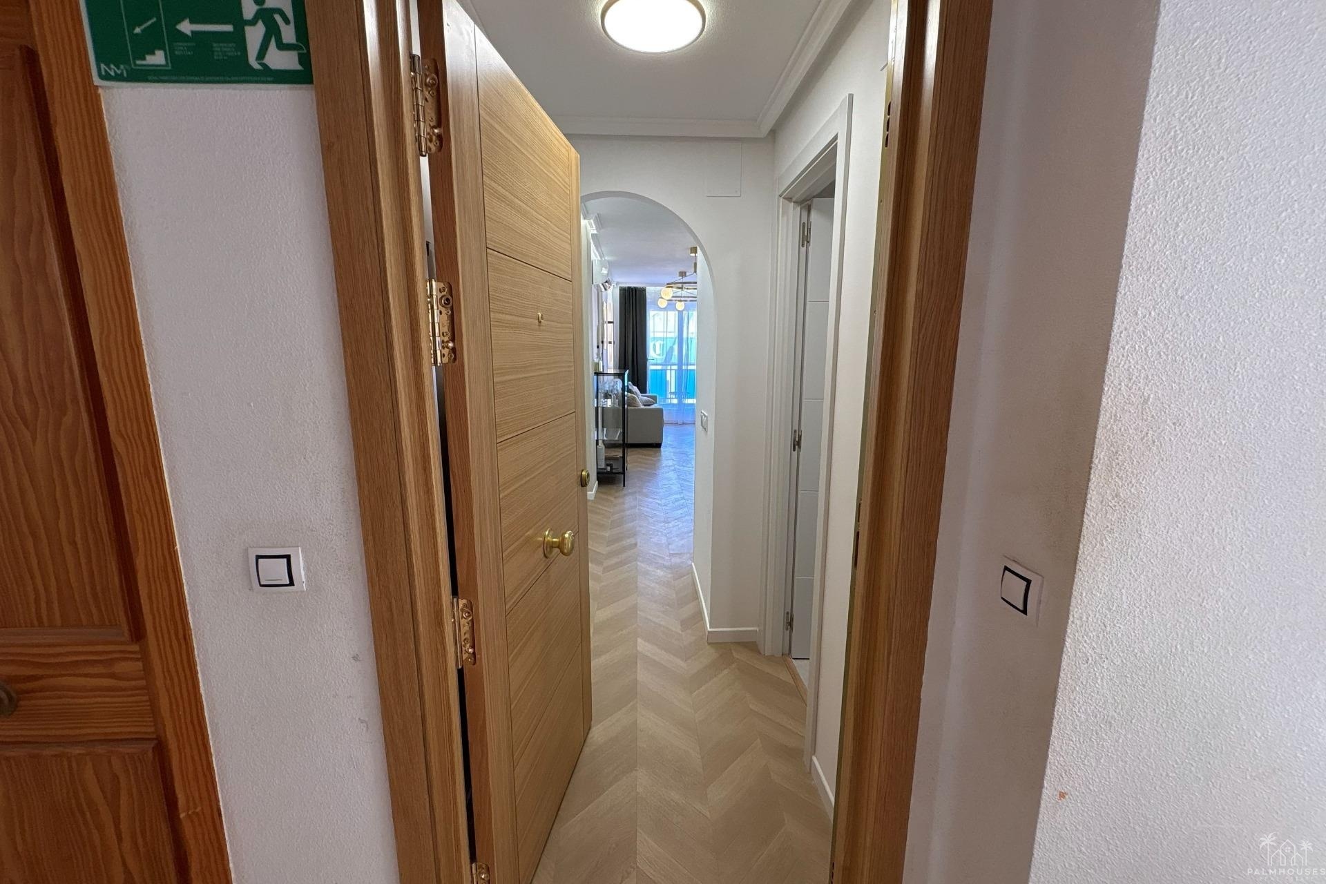 Revente - Apartment - Torrevieja - Playa del cura