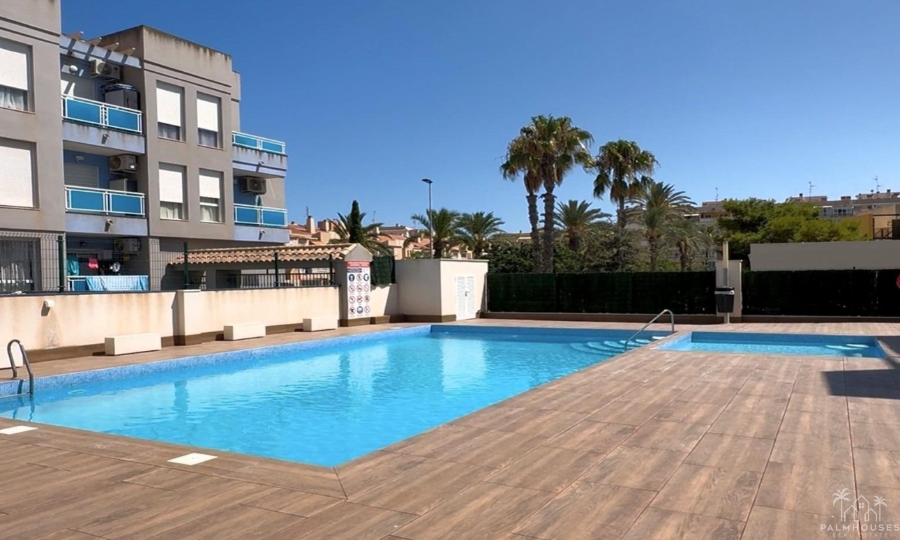 Revente - Apartment - Torrevieja - Playa del cura
