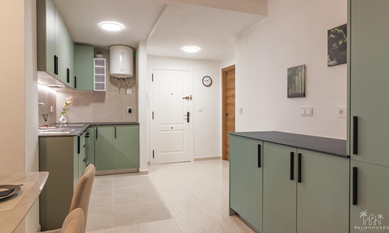 Revente - Apartment - Torrevieja - Playa del cura