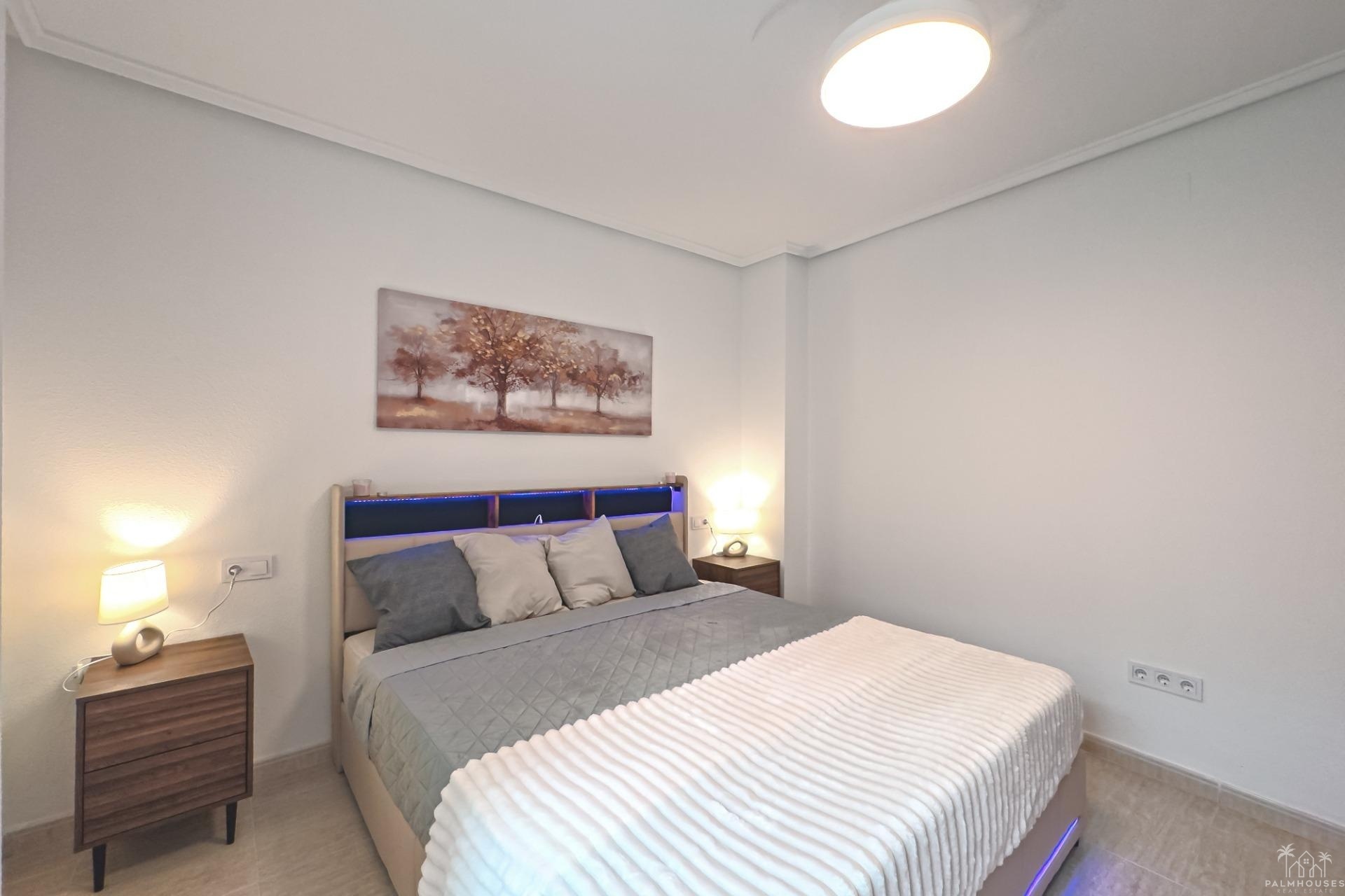 Revente - Apartment - Torrevieja - Playa del cura